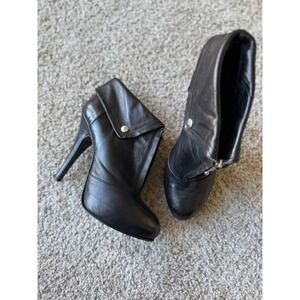 Black Leather Ankle Boots Y2K platform Heels Size 8.5‎ goth biker boots